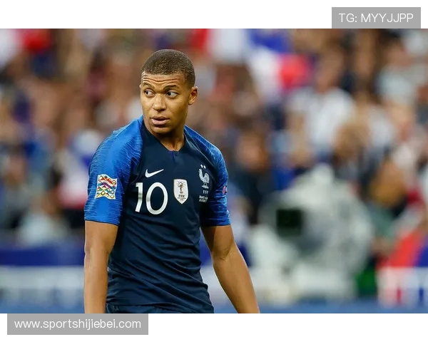 卡塔尔世界杯金靴奖获得者详细介绍与历史回顾